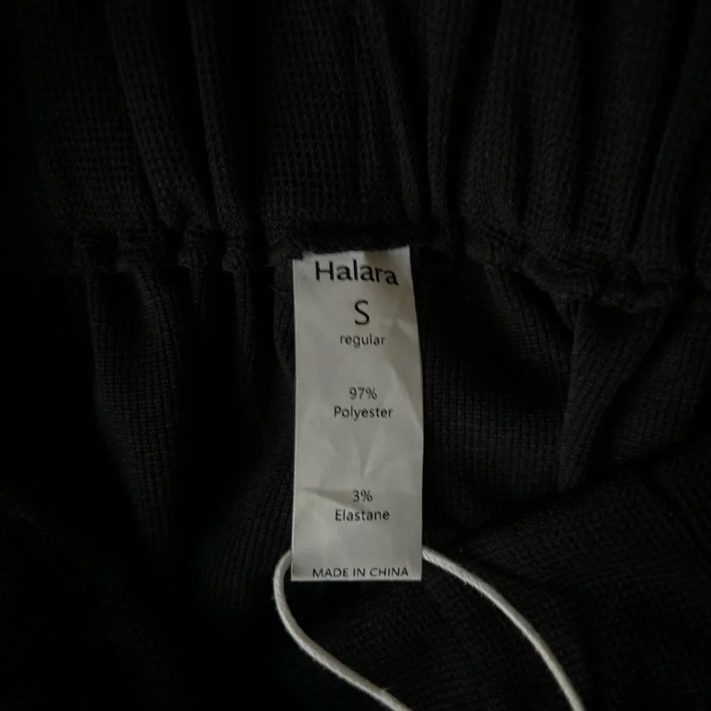 Halara Flex™ High Waisted Pocket Wide Leg Waffle Work Pants - Picture 9 of 10